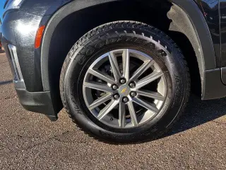Chevrolet Traverse 2022 4x4 LT Cloth 4dr SUV