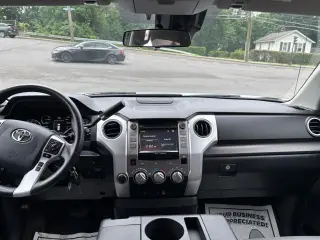 2018 TOYOTA TUNDRA DOUBLE CAB