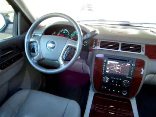 2013 CHEVROLET SUBURBAN 1500