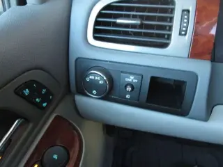 2013 CHEVROLET SUBURBAN 1500
