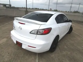 2012 MAZDA MAZDA3
