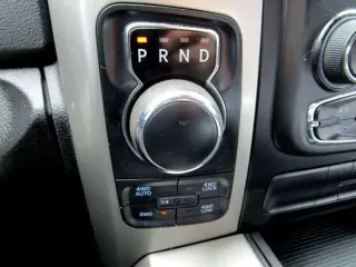 2019 RAM 1500 CLASSIC QUAD CAB