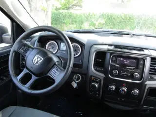 2017 RAM 1500 QUAD CAB