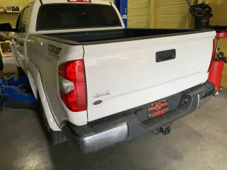 2015 TOYOTA TUNDRA CREWMAX