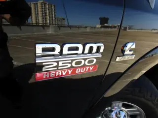 2012 RAM 2500 CREW CAB