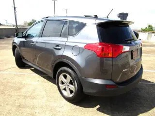 2015 TOYOTA RAV4