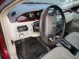 2009 BUICK LUCERNE