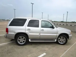 2006 CADILLAC ESCALADE