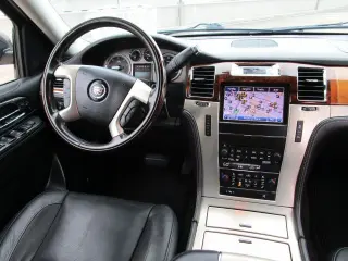 2013 CADILLAC ESCALADE ESV