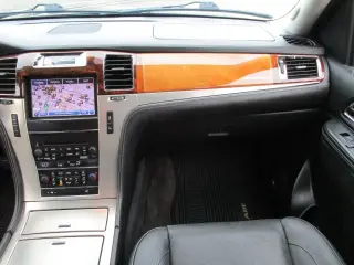 2013 CADILLAC ESCALADE ESV