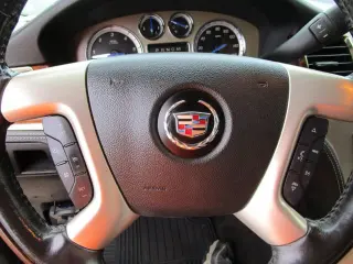 2013 CADILLAC ESCALADE ESV