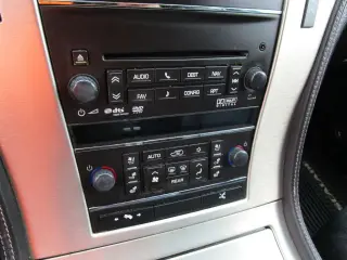 2013 CADILLAC ESCALADE ESV