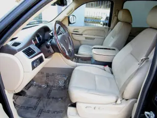2011 CADILLAC ESCALADE ESV