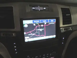 2011 CADILLAC ESCALADE ESV