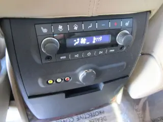 2011 CADILLAC ESCALADE ESV