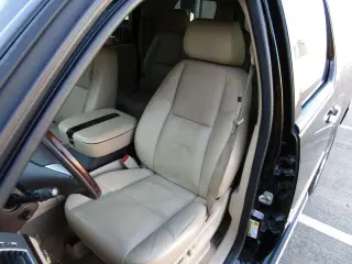 2011 CADILLAC ESCALADE ESV