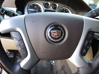 2011 CADILLAC ESCALADE ESV