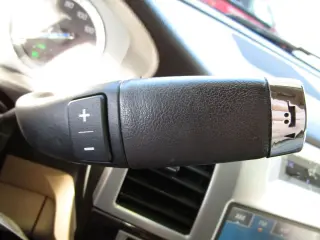 2011 CADILLAC ESCALADE ESV