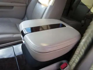 2011 CADILLAC ESCALADE ESV