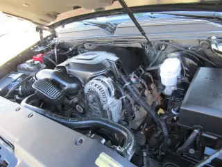 2011 CADILLAC ESCALADE ESV