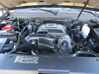 2011 CADILLAC ESCALADE ESV
