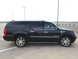 2011 CADILLAC ESCALADE ESV