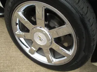 2011 CADILLAC ESCALADE ESV