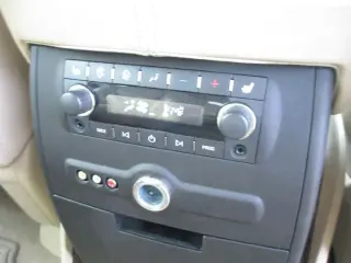 2011 CADILLAC ESCALADE ESV