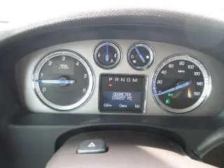 2011 CADILLAC ESCALADE ESV