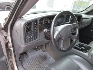 2005 CHEVROLET SILVERADO 1500 CREW CAB