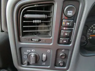 2005 CHEVROLET SILVERADO 1500 CREW CAB
