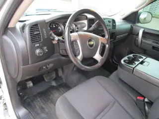 2011 CHEVROLET SILVERADO 1500 CREW CAB