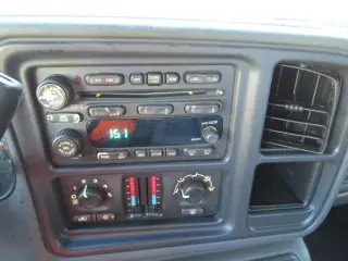 2004 CHEVROLET SILVERADO 2500 HD CREW CAB