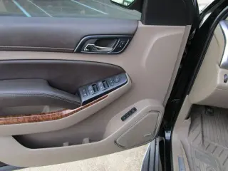2015 CHEVROLET SUBURBAN