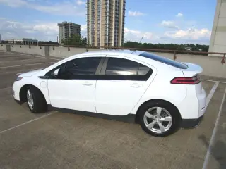 2013 CHEVROLET VOLT