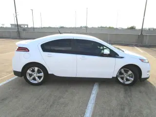 2013 CHEVROLET VOLT