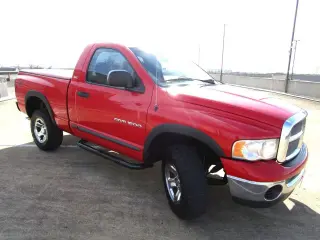 2002 DODGE RAM 1500 REGULAR CAB
