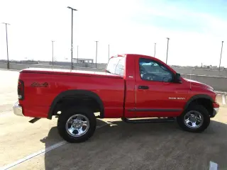 2002 DODGE RAM 1500 REGULAR CAB