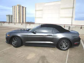 2017 FORD MUSTANG
