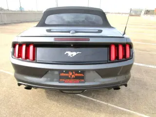2017 FORD MUSTANG