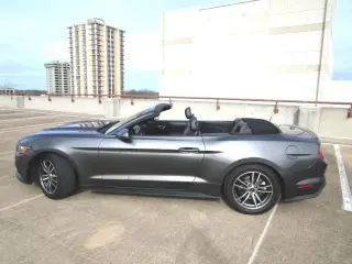 2017 FORD MUSTANG