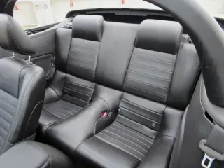 2006 FORD MUSTANG
