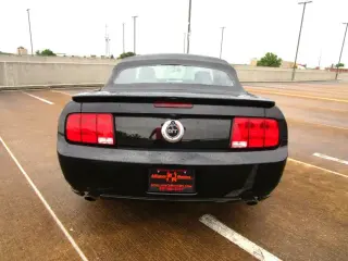 2006 FORD MUSTANG