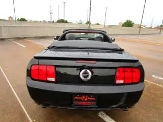 2006 FORD MUSTANG