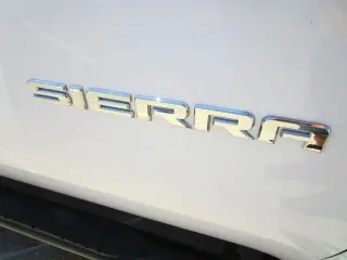 2011 GMC SIERRA 1500 CREW CAB
