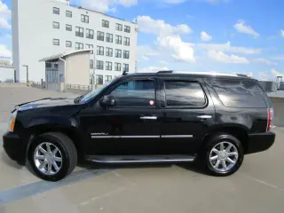 2013 GMC YUKON