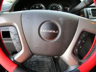 2013 GMC YUKON