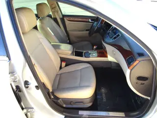 2012 HYUNDAI GENESIS