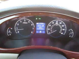 2012 HYUNDAI GENESIS