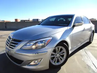 2012 HYUNDAI GENESIS